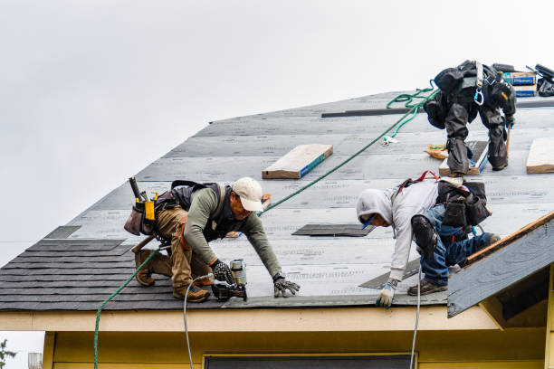 Professional Gutter Installation technician working in Marthasville, MO